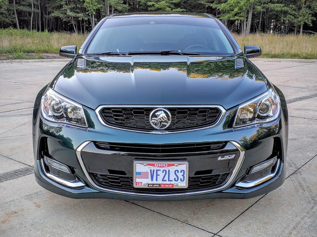 Picture of: – Chevy SS Holden Grille Kit w/ Trunk Lion Badge  HoldenPartsUSA