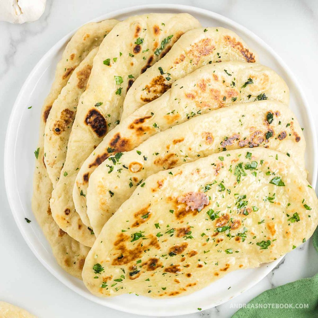 Picture of: Easy Garlic Naan Recipe