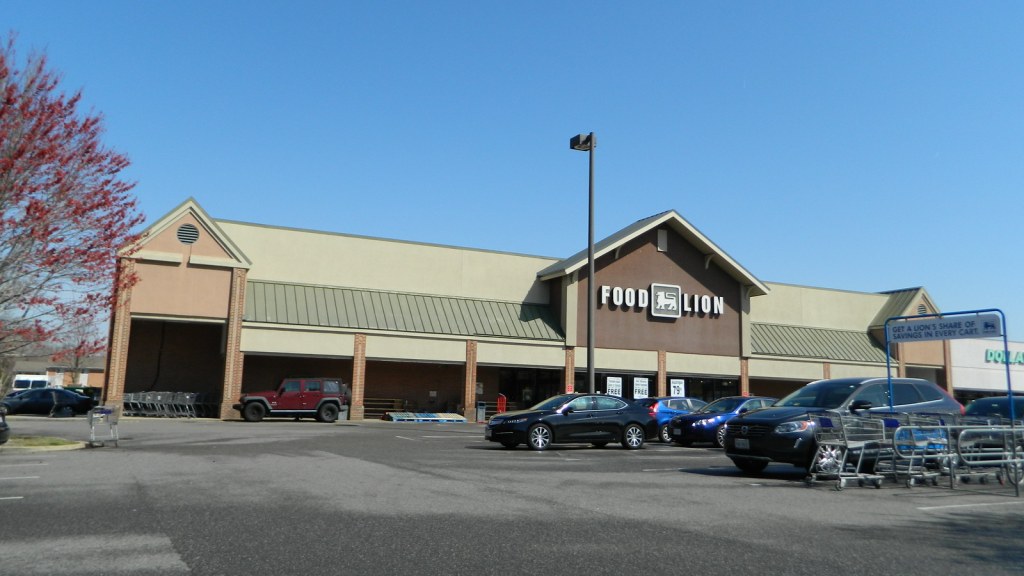 Picture of: Food Lion  Food Lion # (, square feet)  Kecoug  Flickr